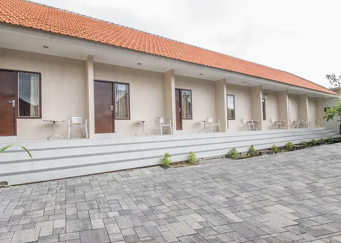 Oyo 2984 Berlian House Ungasan Hotel 2*